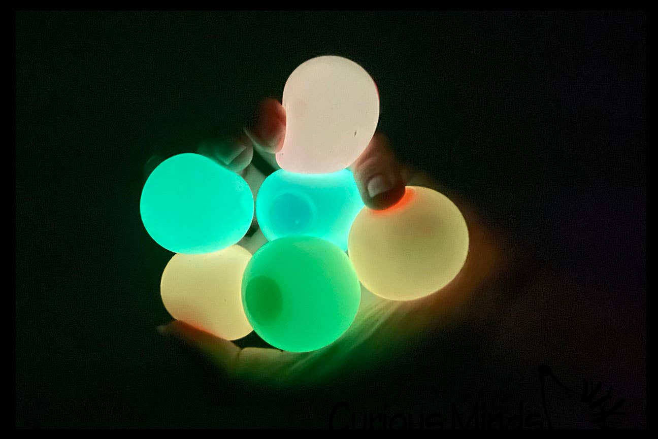 Glow in the Dark Sticky Ball